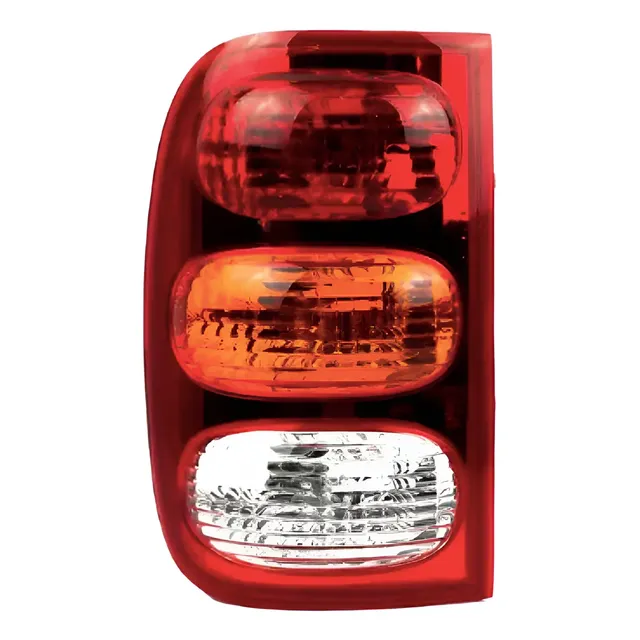 Farol Trasero Izquierdo Mahindra Pik Up 2011/2021 Izquierdo/conductor