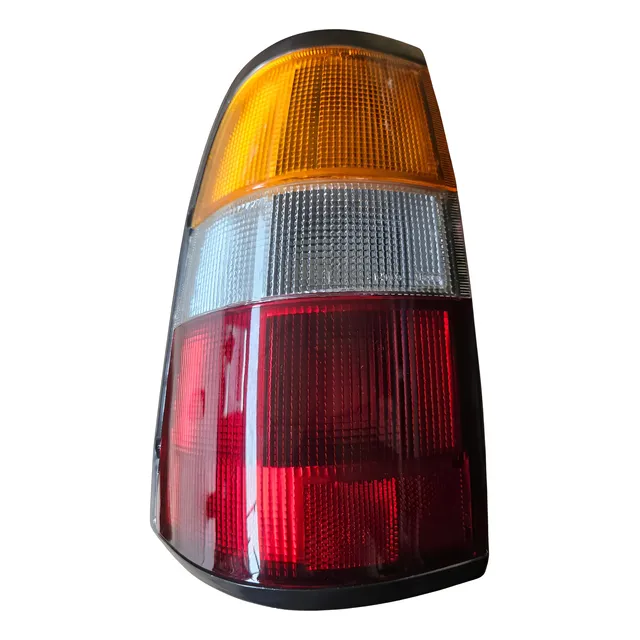 Farol Trasero Izquierdo Chevrolet Luv 1997/2000 Izquierdo/conductor Rojo