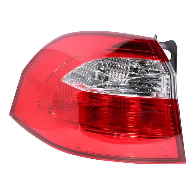 Farol Trasero Izquierdo Kia Rio 5 2012/2017 Izquierdo/conductor