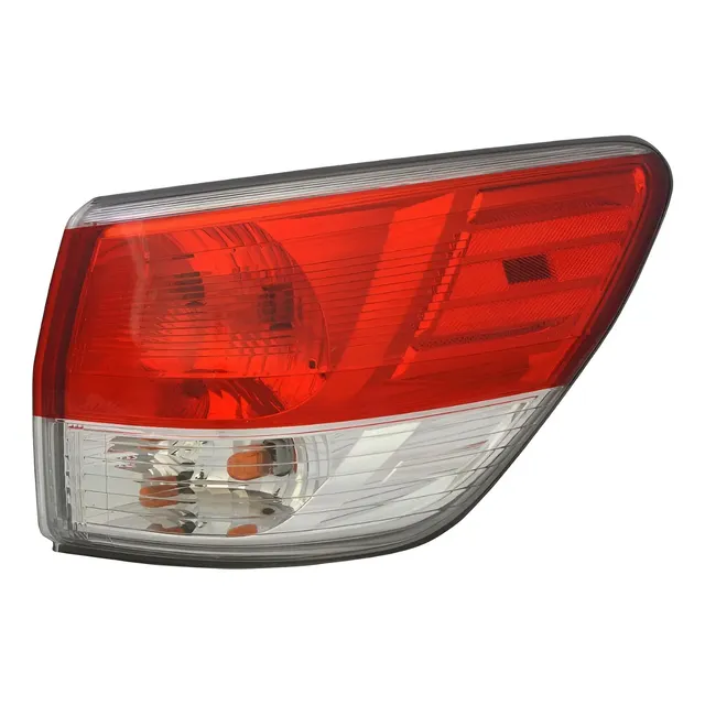 Farol Trasero Derecho Nissan Pathfinder 2013/2016 Derecho/pasajero