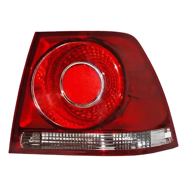 Farol Trasero Ext. Derecho Volkswagen Bora 2008/2014 Rojo Derecho/pasajero