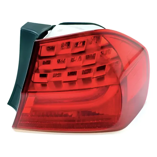 Farol Trasero Derecho Bmw Serie 3 Sedan 2008/2011 Derecho/pasajero