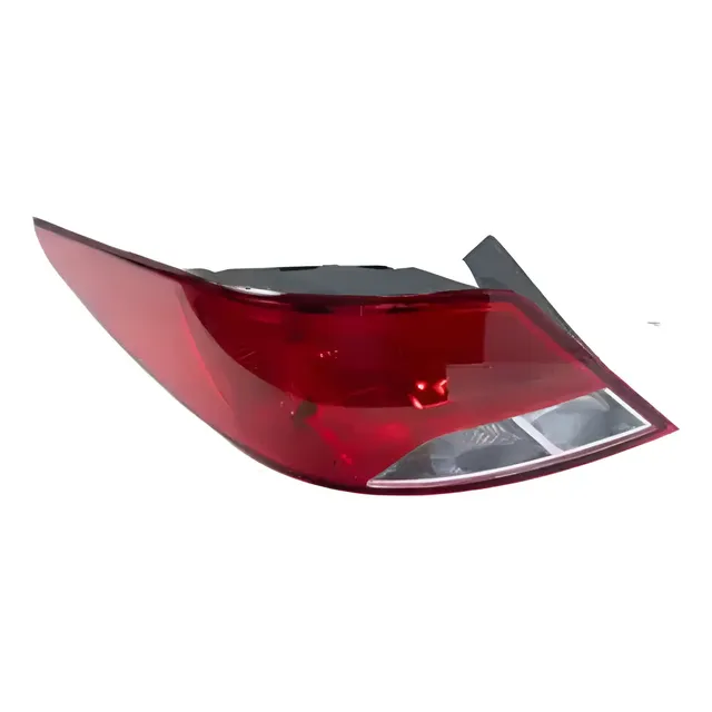 Farol Trasero Izquierdo Hyundai Accent Rb 2011 En Adelante Izquierdo/conductor