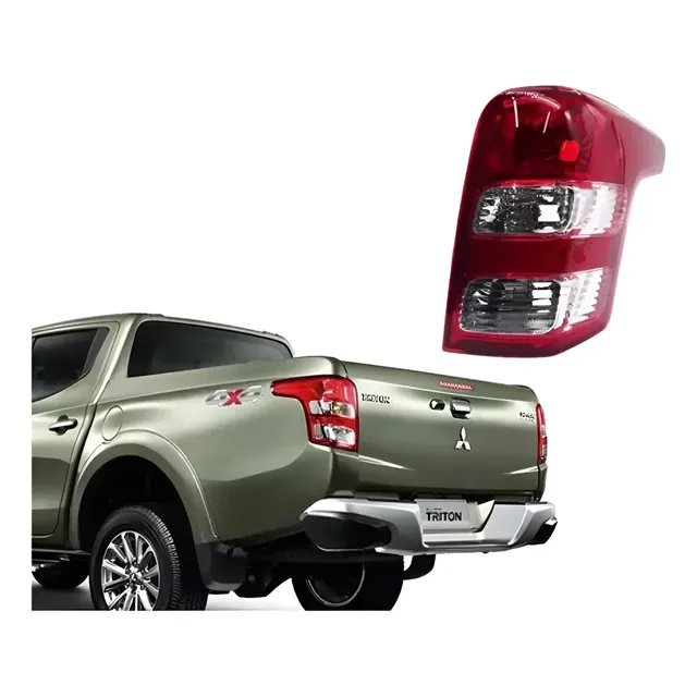Farol Trasero Derecho Mitsubishi Triton L200 2016/2019 Derecho/pasajero