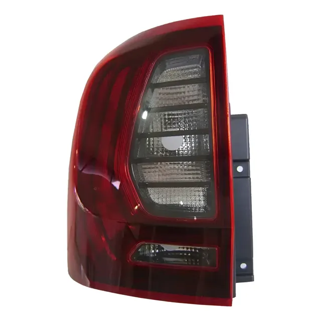 Farol Trasero Izquierdo Renault Oroch 2016/2019 Izquierdo/conductor