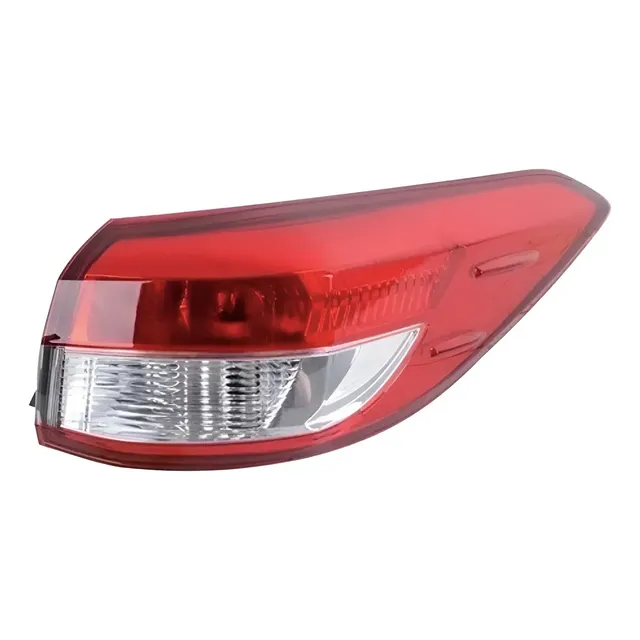 Farol Trasero Derecho Exterior Toyota Yaris Sedan 2018/2022 Derecho/pasajero