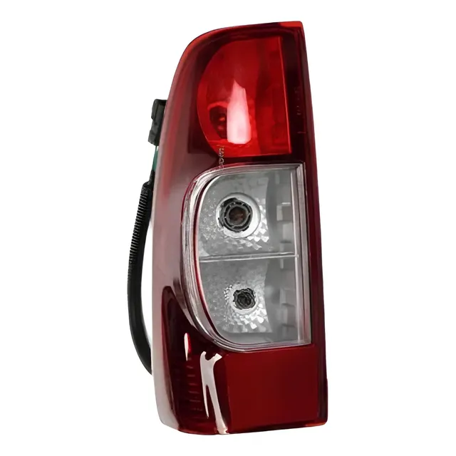 Farol Trasero Izquierdo Chevrolet Dmax 2009/2010 Fume Izquierdo/conductor