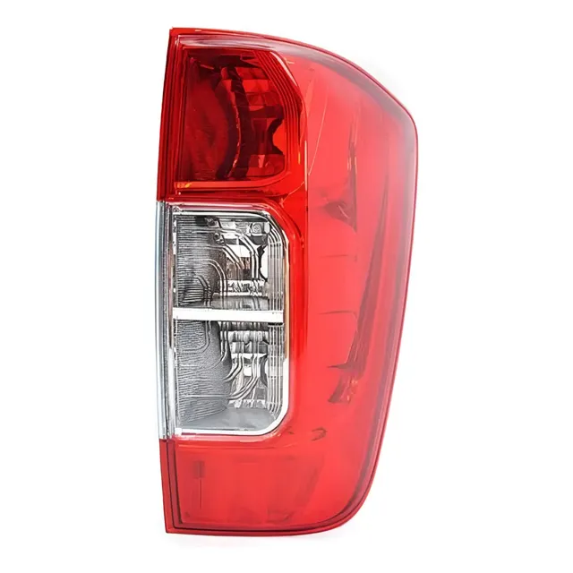 Farol Trasero Derecho Nissan Np300 2016/2021 Derecho/pasajero