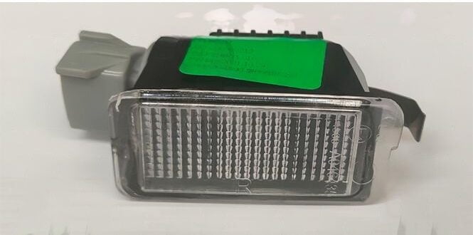 Farol de patente derecho parachoques trasero Maxus T60 2017/2024 – genérico