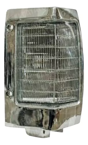 Farol Punta Derecho Nissan D21/720 Borde Cromado